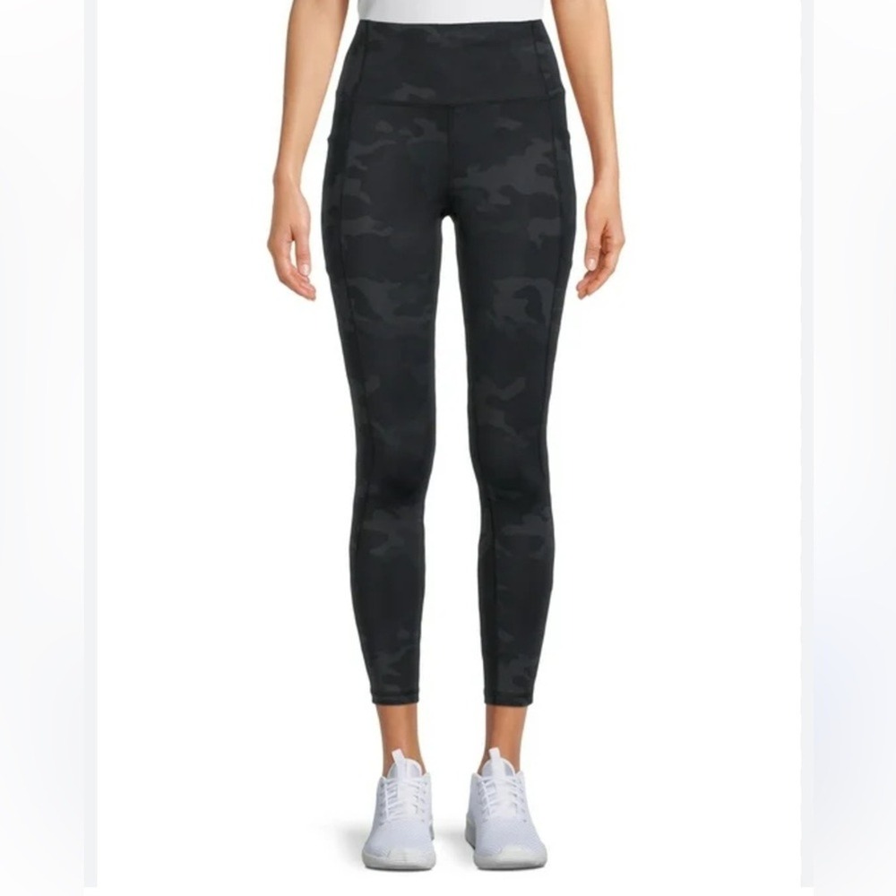 Women’s A New Day Seamless High Waisted Camo Leggings NEW Black L/XL